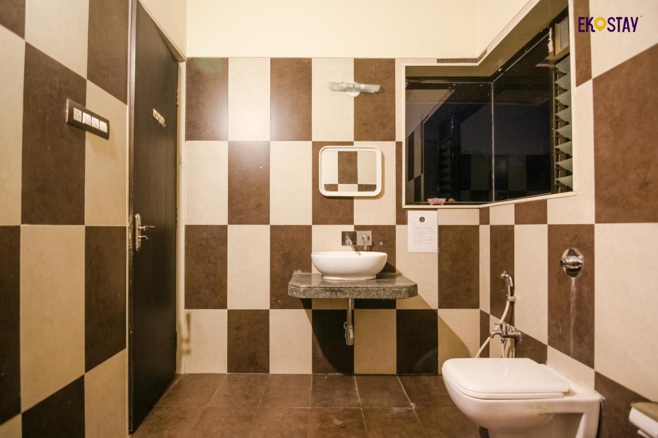 Eko Stay- Tropicana Villa Лонавала Екстериор снимка