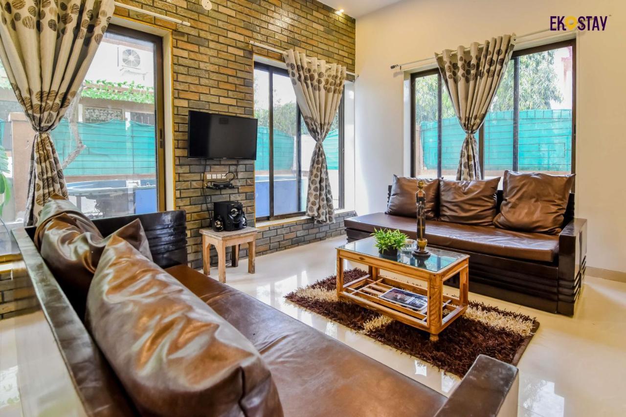 Eko Stay- Tropicana Villa Лонавала Екстериор снимка