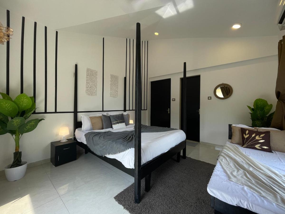 Eko Stay- Tropicana Villa Лонавала Екстериор снимка
